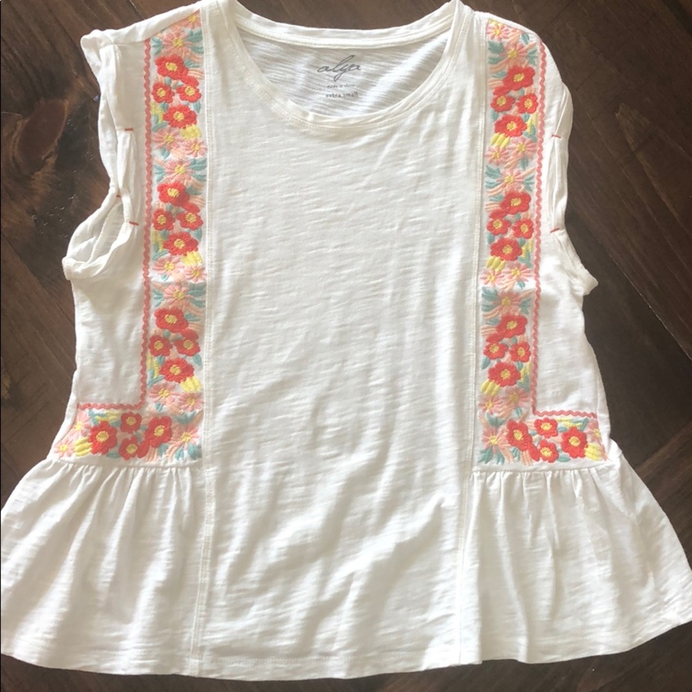 Floral detail peplum top